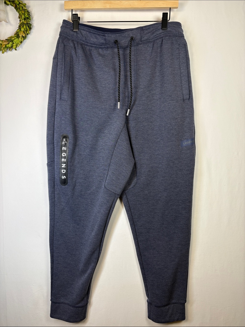 LEGENDS Hawthorne Men's Tech Joggers Vertical Zip Pocket Pants size large